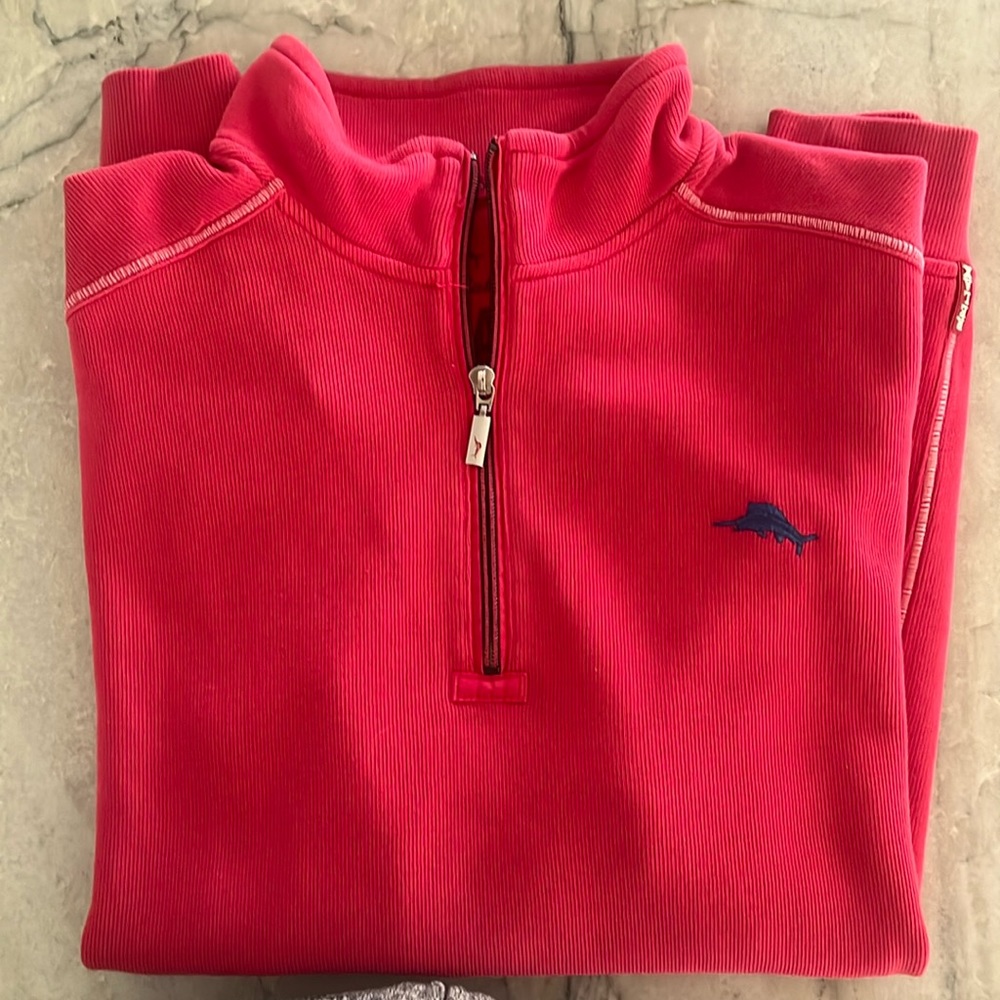 Mens 1/4 zip pullover. Tommy Bahama